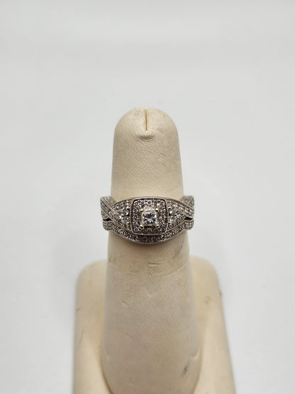 14k White Gold Ring with 1.10 ct Princess Cut Natural Diamonds