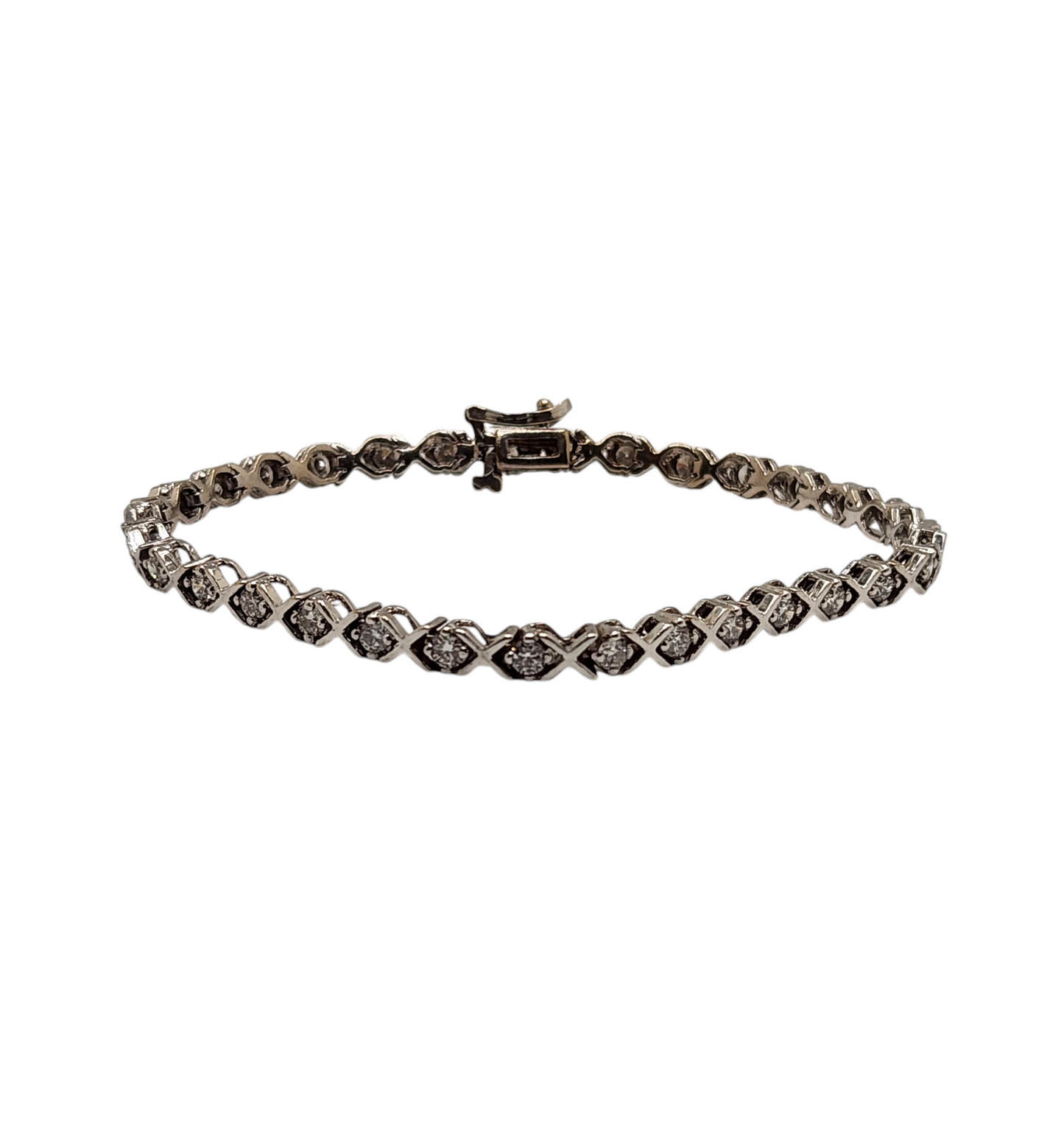 14k white gold tennis bracelet – 4.65 carat diamonds, 11.3 grams