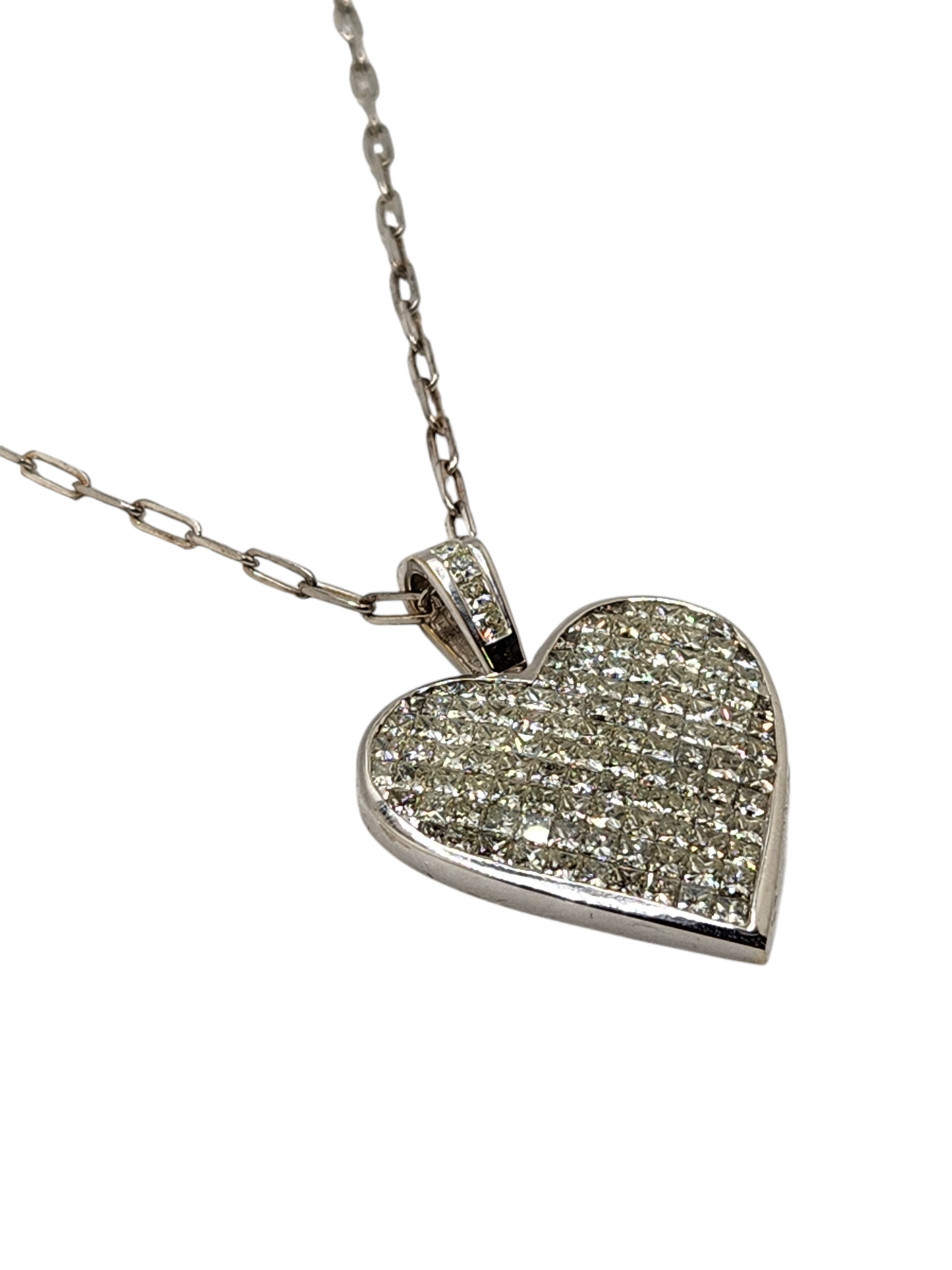 invisible set princess diamond heart pendant in 18k white gold