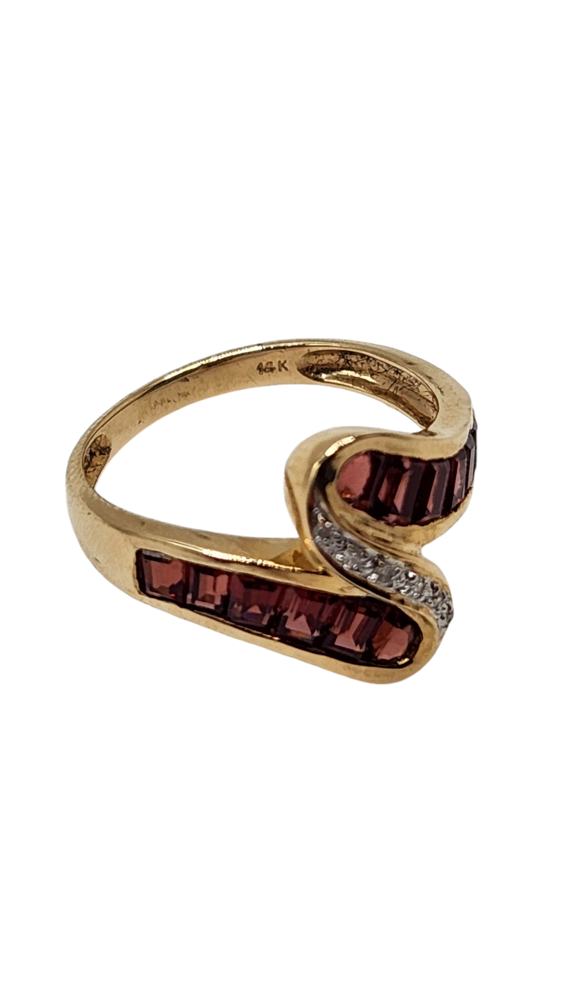 14k yellow gold garnet and diamond ring